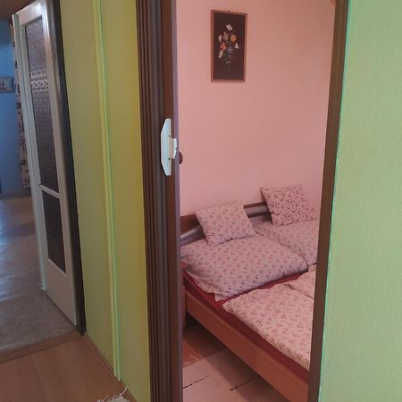 Villa Etus Vendéghaz 2 Balatonfenyves Esterno foto